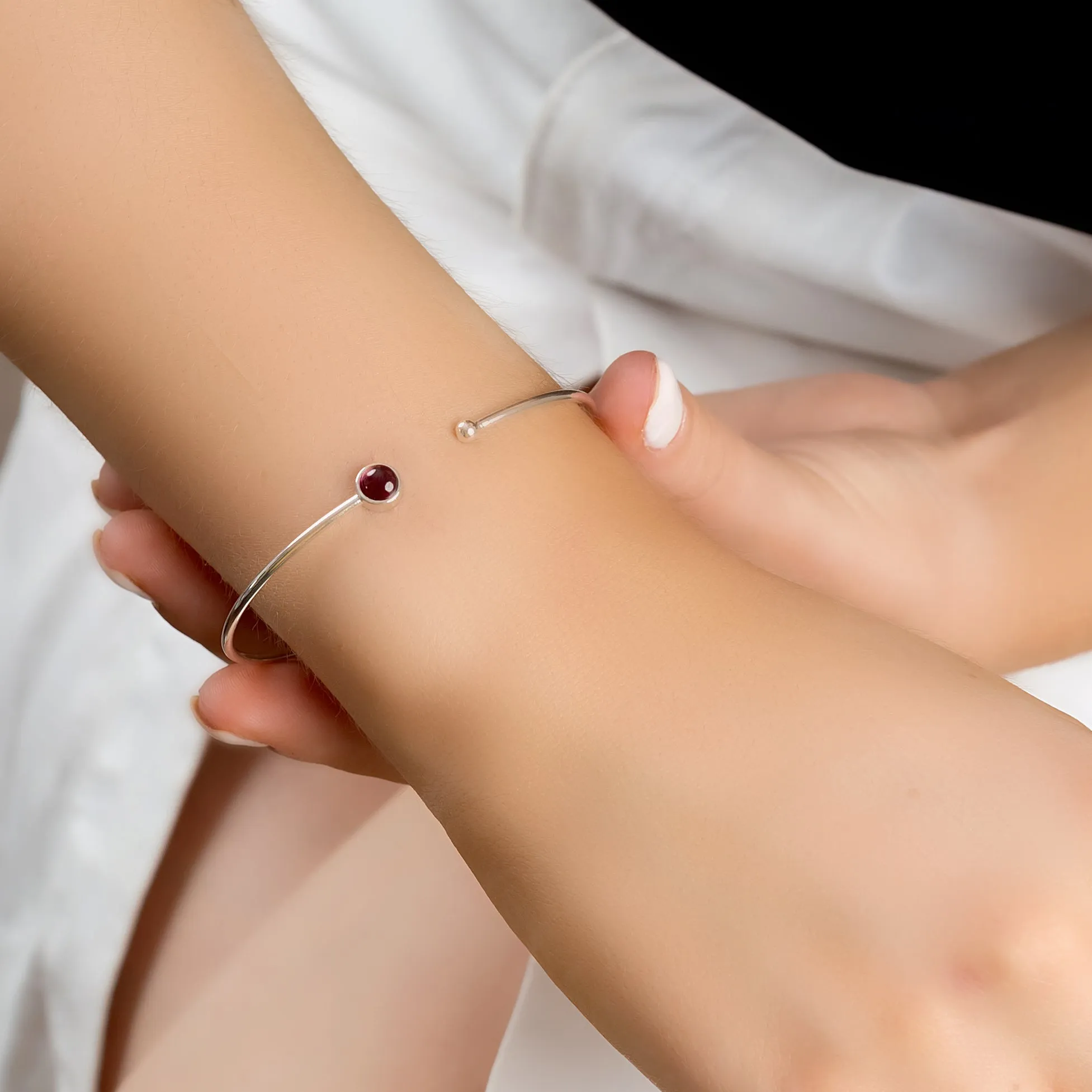 Simple Solo Cuff Bangle in Silver and Garnet sold by Henryka product image thumbnail 3