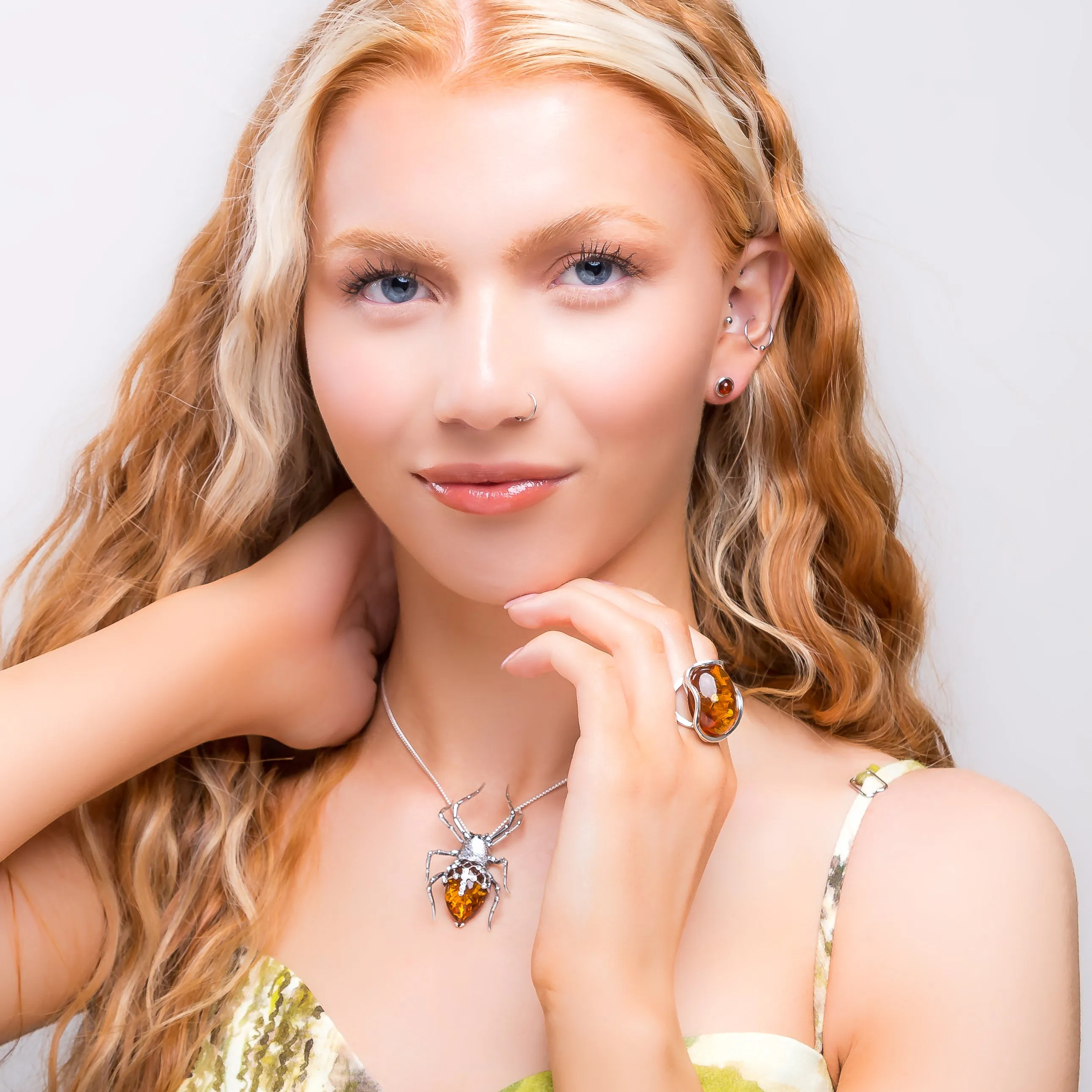 Spooky Spider Necklace in Silver and Cognac Amber sold by Henryka product image thumbnail 3