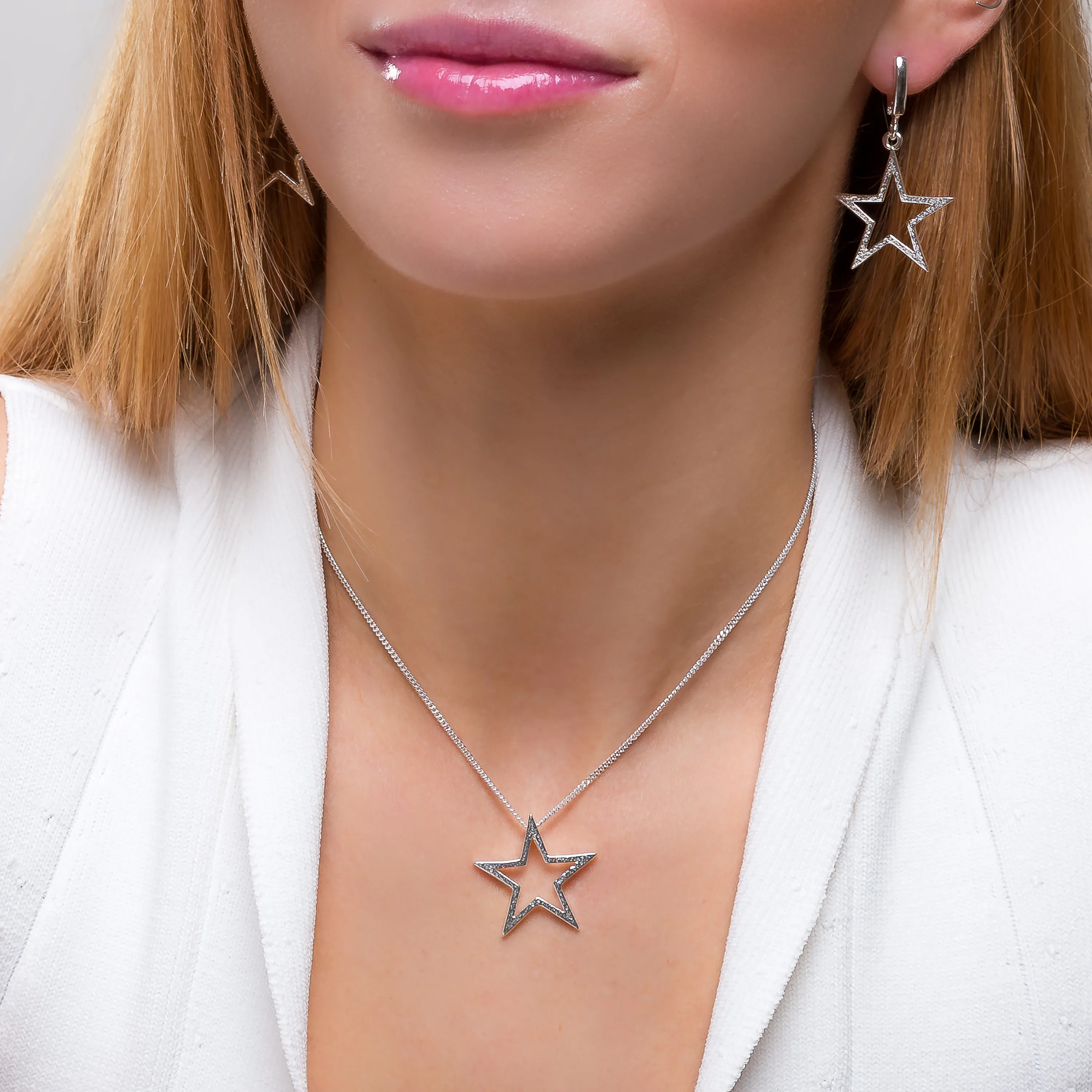 Textured Sparkling Star Necklace in Silver sold by Henryka product image thumbnail 2