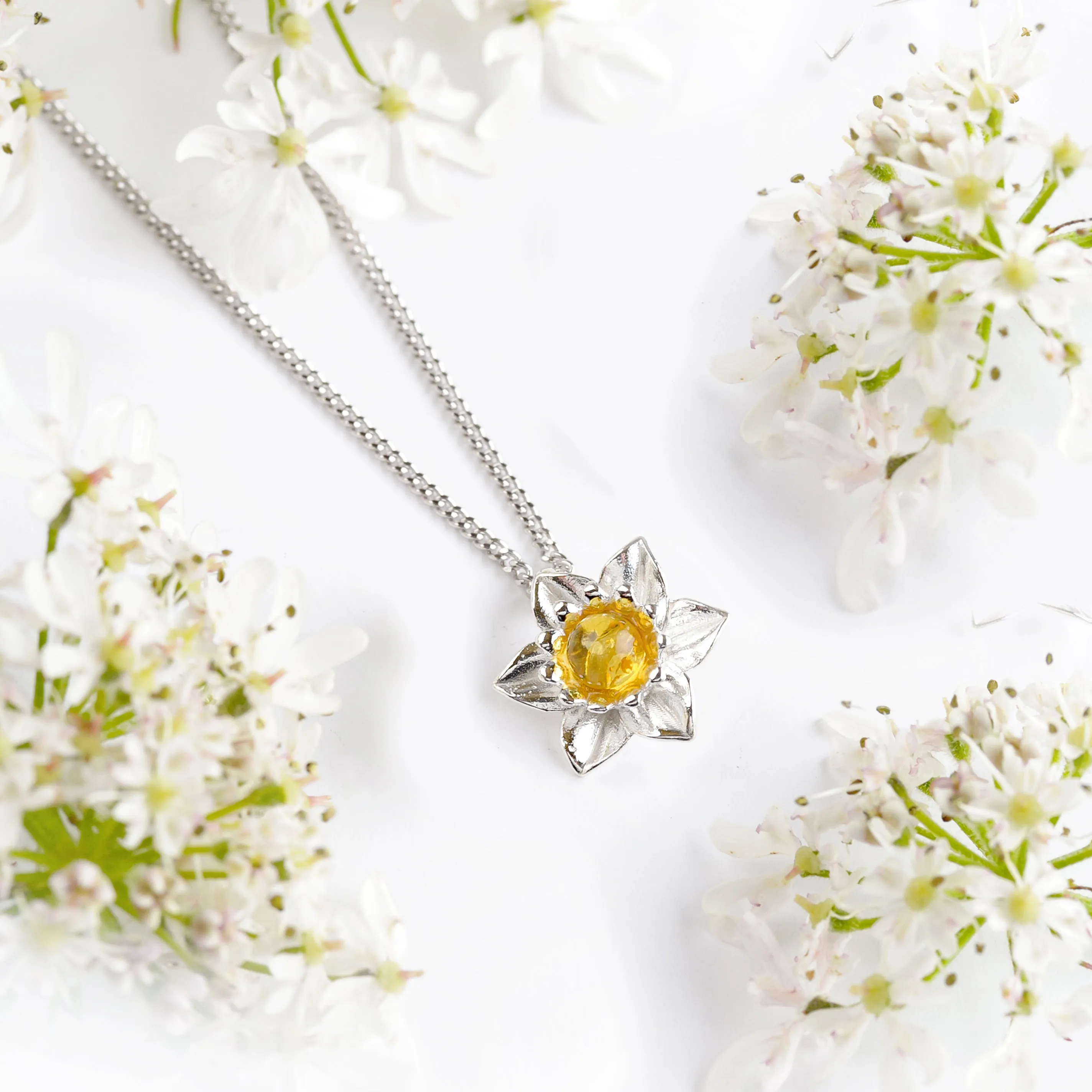Daffodil Flower Necklace in Silver and Yellow Amber sold by Henryka product image thumbnail 5