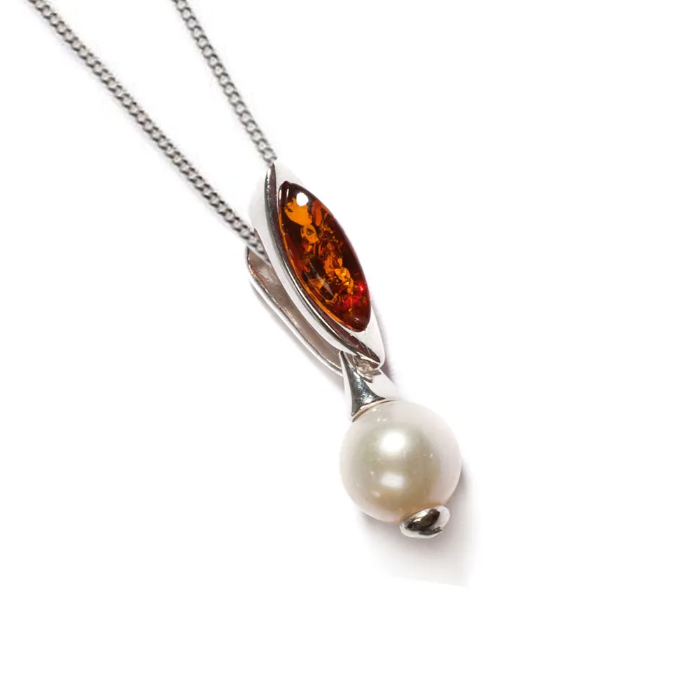 Marquise Pearl Necklace in Silver and Amber sold by Henryka