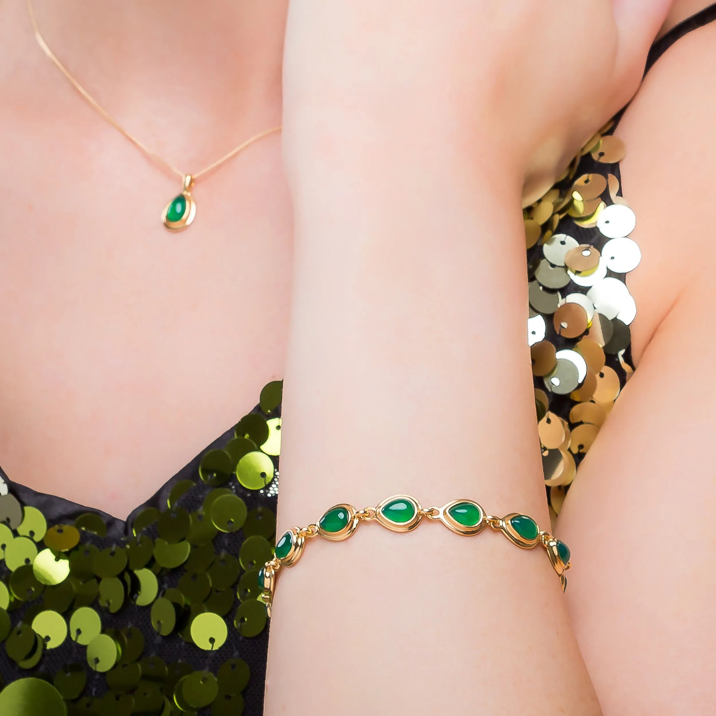 Classic Teardrop Link Bracelet in Silver with 24ct Gold & Green Onyx sold by Henryka product image thumbnail 2