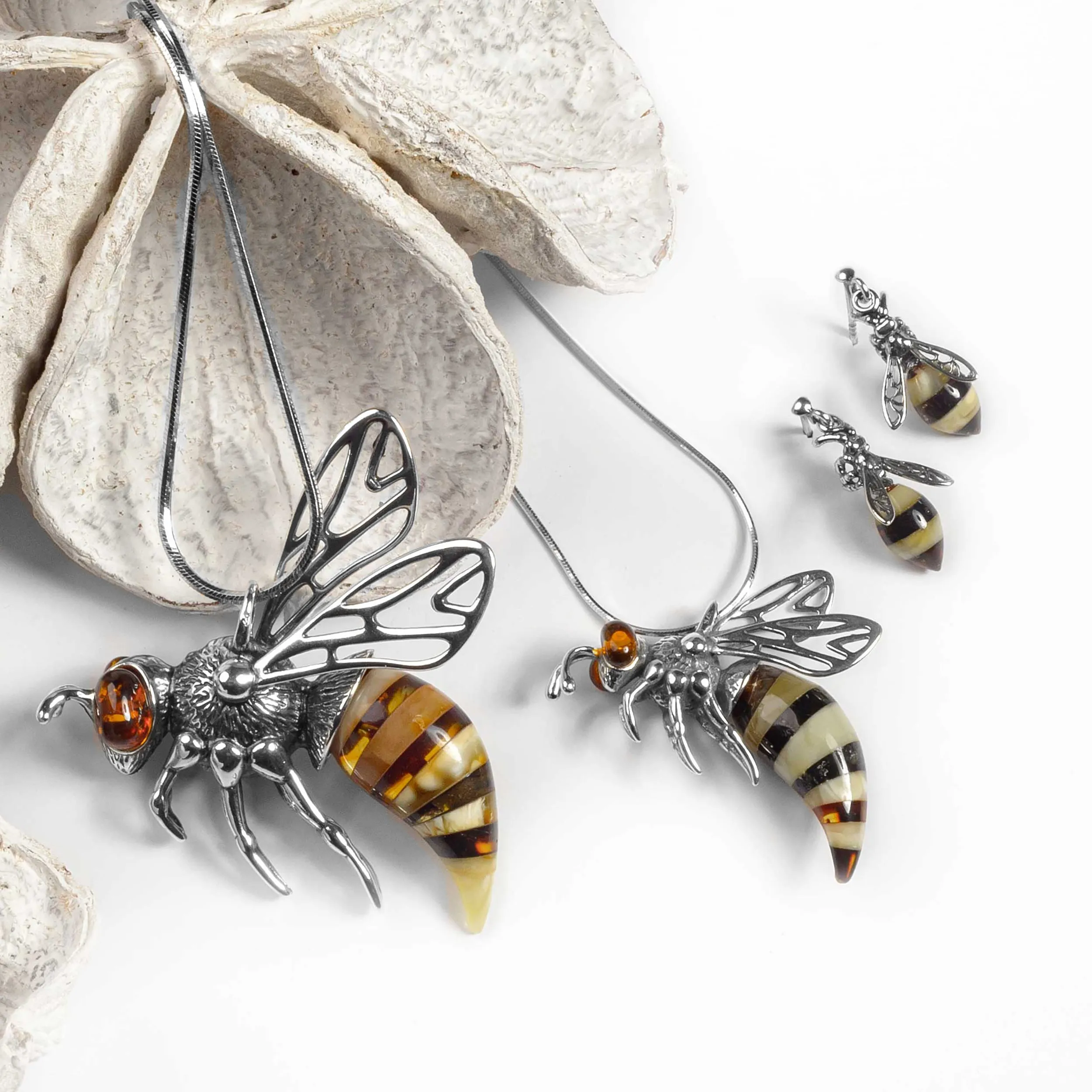 Small Hornet Bee Necklace in Silver and Amber sold by Henryka product image thumbnail 5
