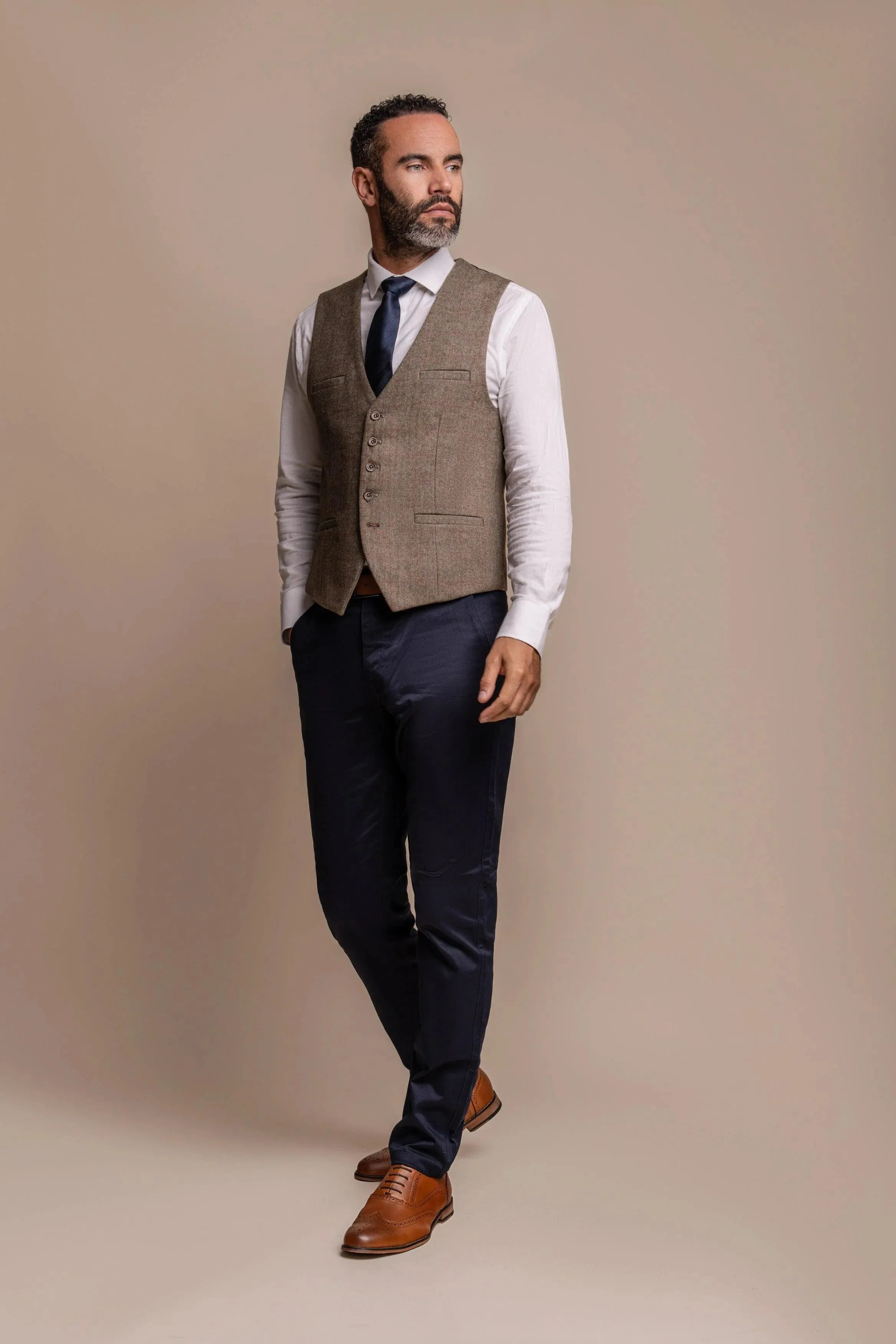 Gaston Sage with Dakota Navy Chino sold by House of Cavani product image thumbnail 5