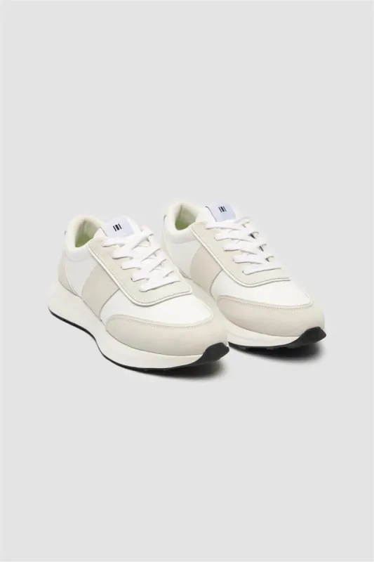 Alanza White Technical Runner sold by House of Cavani