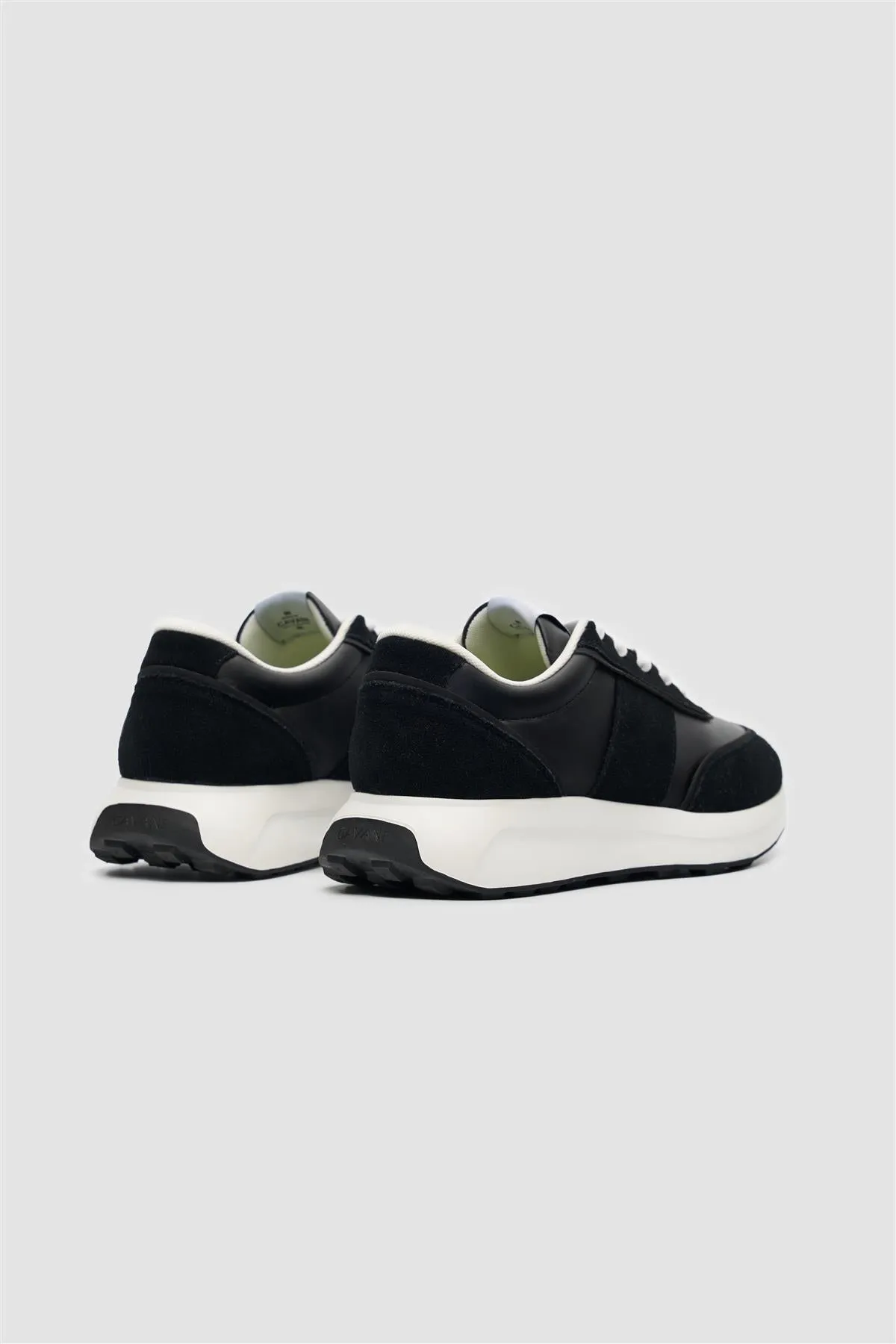 Alanza Black Technical Runner sold by House of Cavani product image thumbnail 3