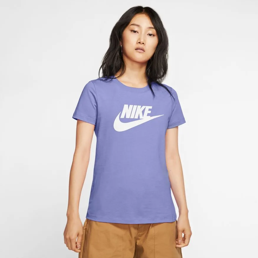 NIKE WOMEN'S SPORTSWEAR ESSENTIAL PURPLE TEE sold by INSPORT