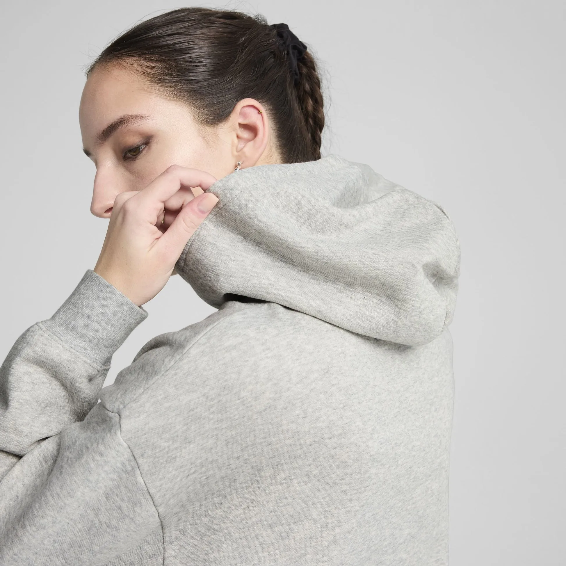PUMA WOMEN'S ESSENTIALS RELAXED GREY HOOD sold by INSPORT product image thumbnail 5