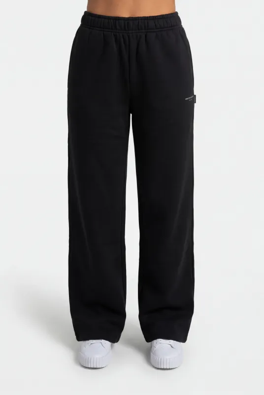 Insport Womens Skyla Black Wide Leg Fleece Pant made by INSPORT