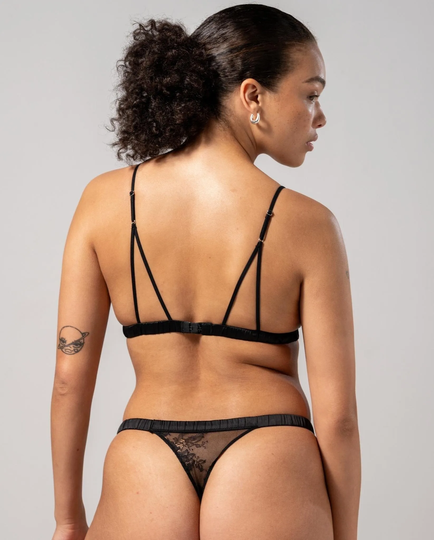 Floral Lace Satin Triangle Bralette Black sold by Ivalo.com product image thumbnail 4