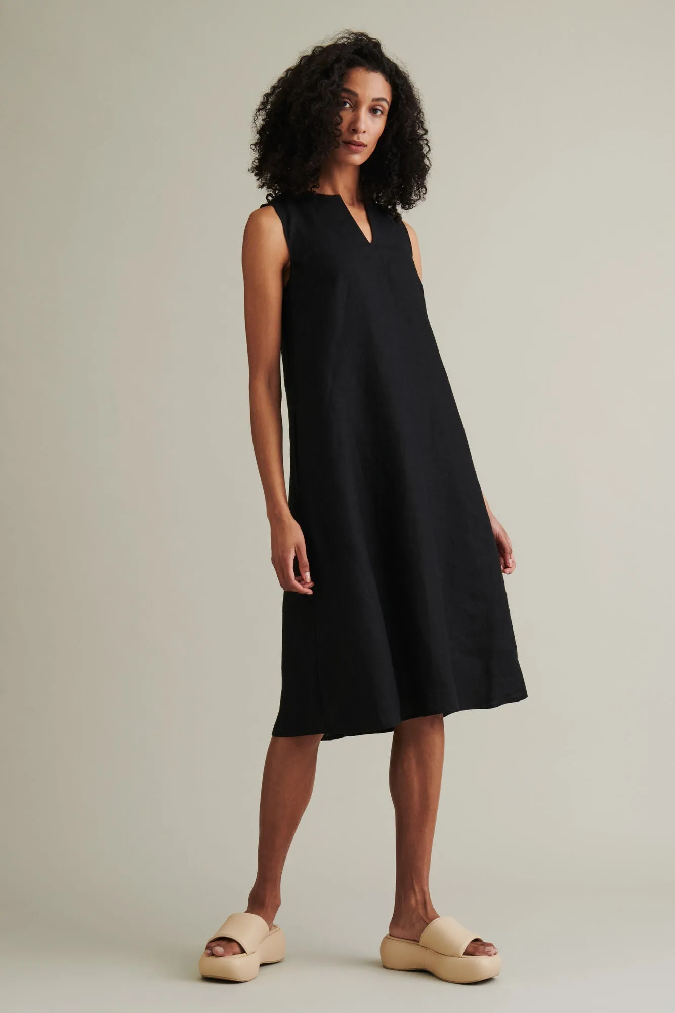 Rumar Strand Linen Midi Dress Raven Black sold by Ivalo.com product image thumbnail 3