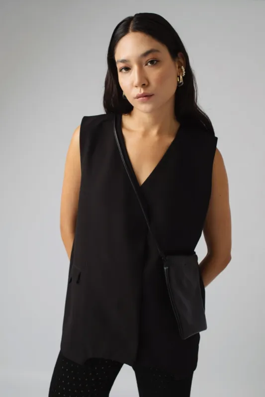 Delphine Vest made by Ivalo.com