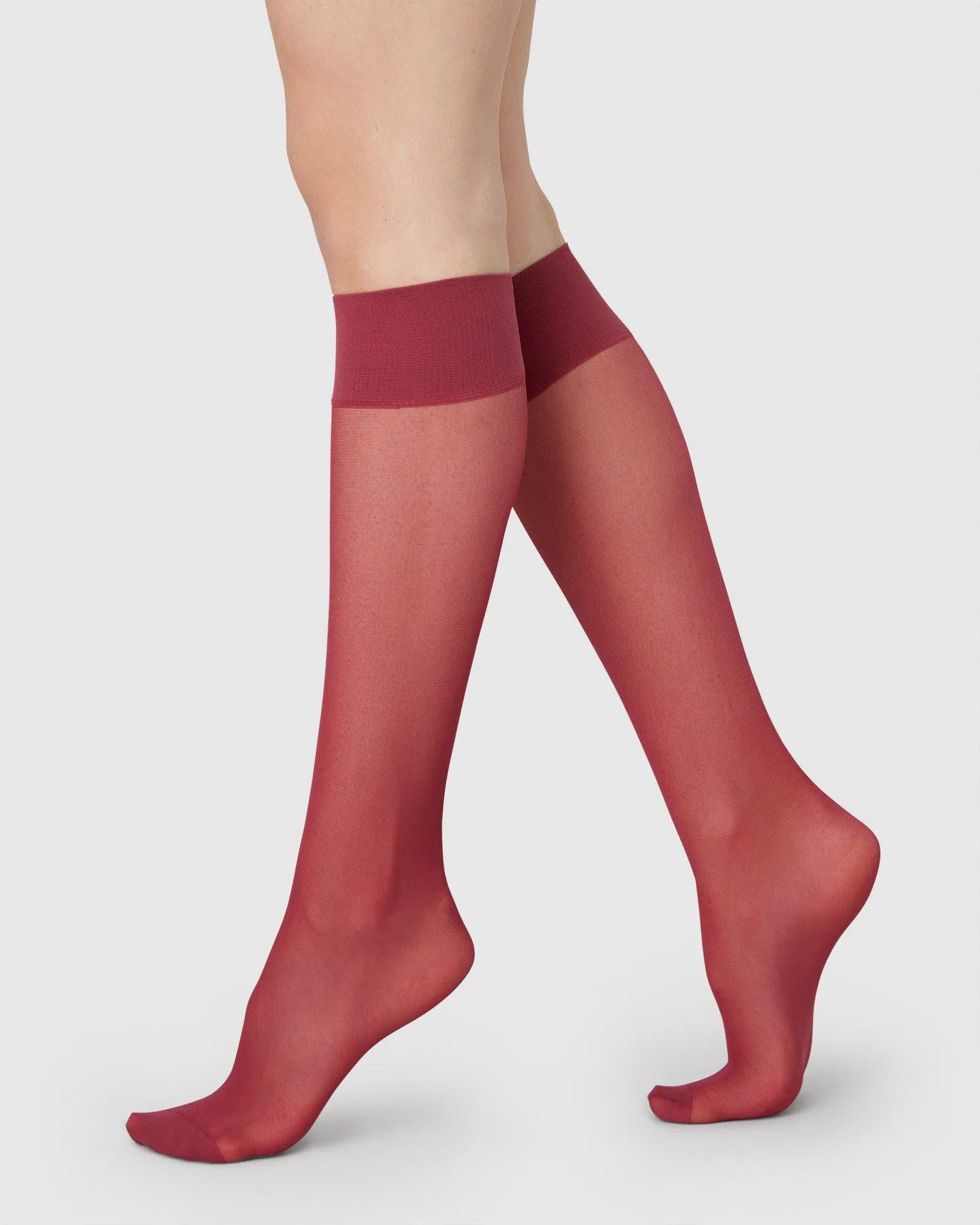 Elin Premium Knee-High Socks Red sold by Ivalo.com