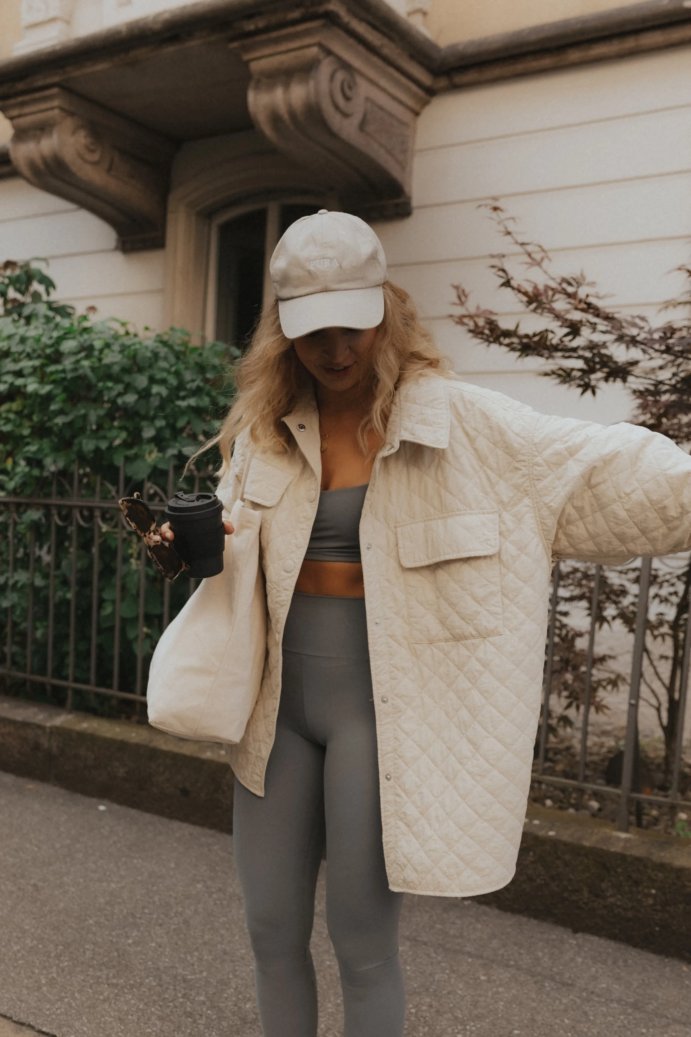 The Pura Cap Beige sold by Ivalo.com product image thumbnail 2