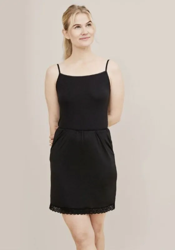 Tam Silk Underskirt sold by Ivalo.com