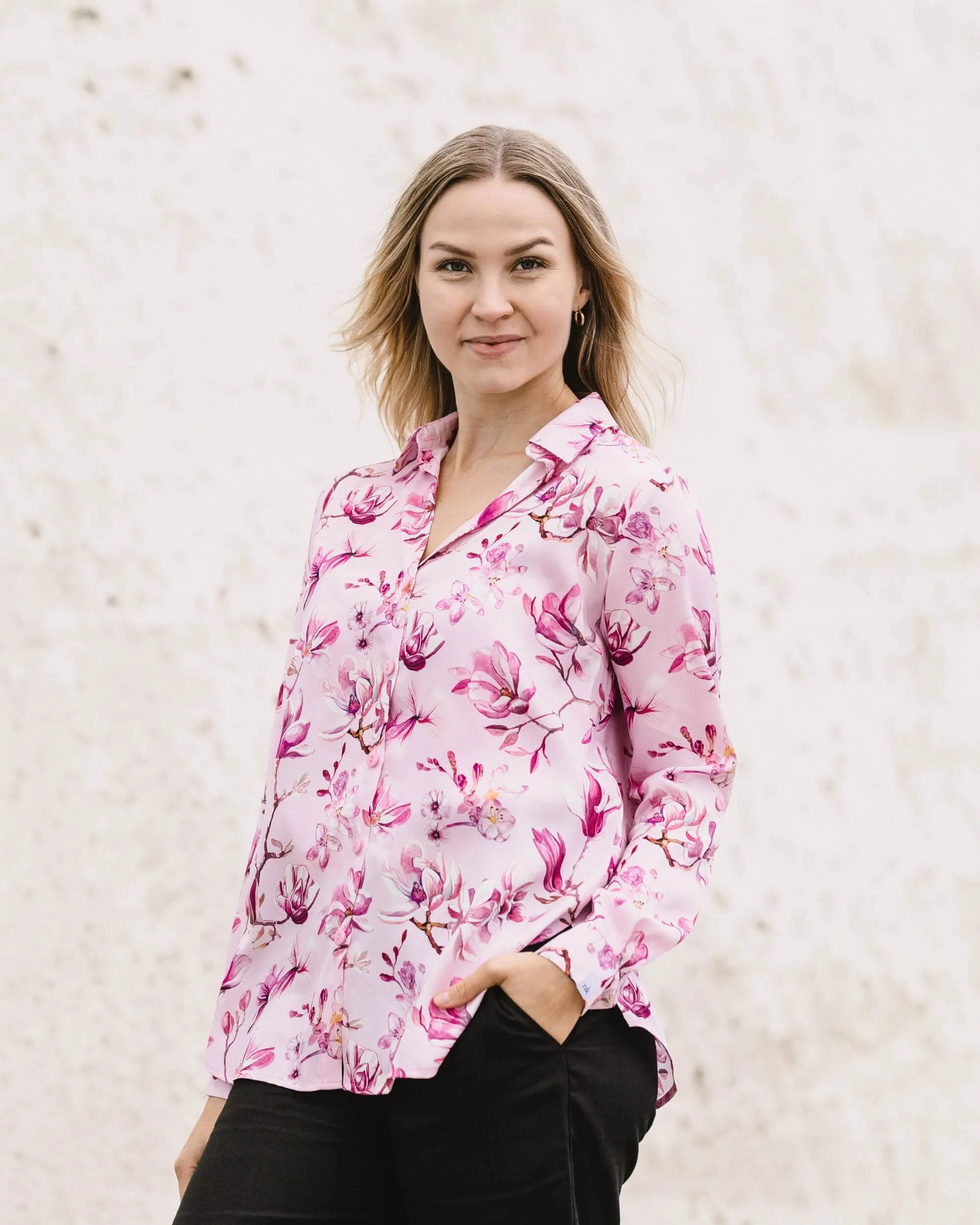 Chloe Button-up Shirt Ballet of Blossoms Pink sold by Ivalo.com