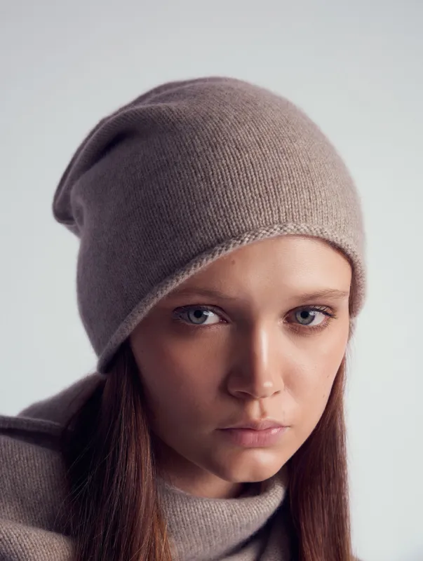 Cata Cashmere Knitted Beanie Brown sold by Ivalo.com