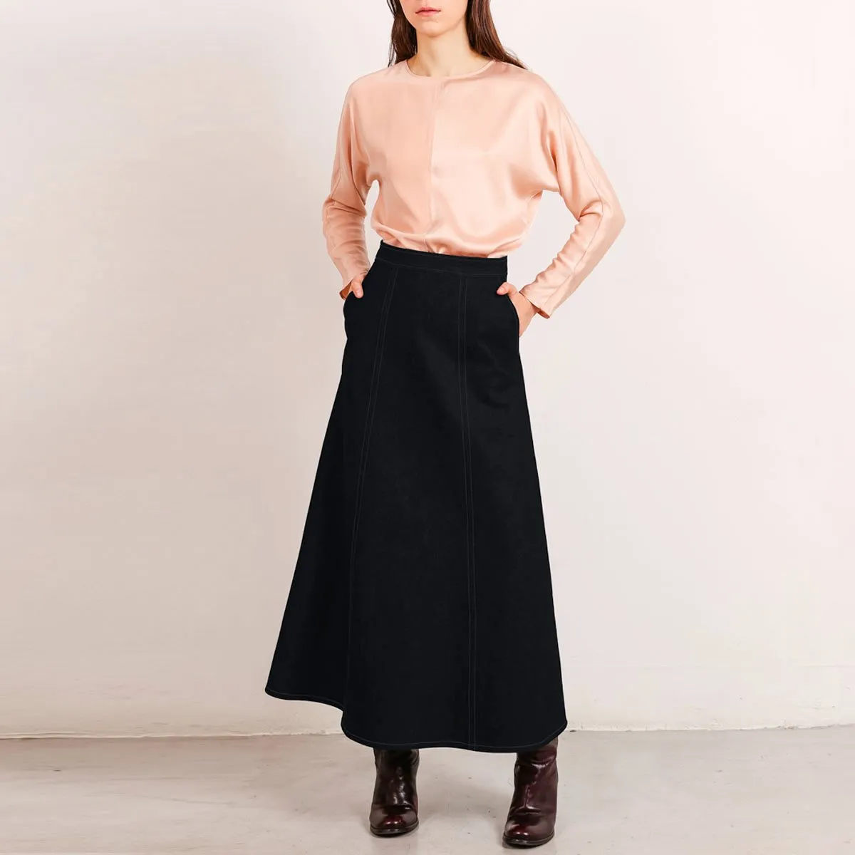Flow Denim Skirt Black sold by Ivalo.com