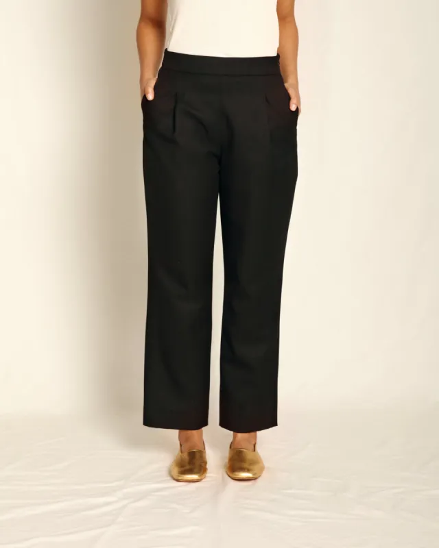 Miriam Trousers Arialana Black sold by Ivalo.com