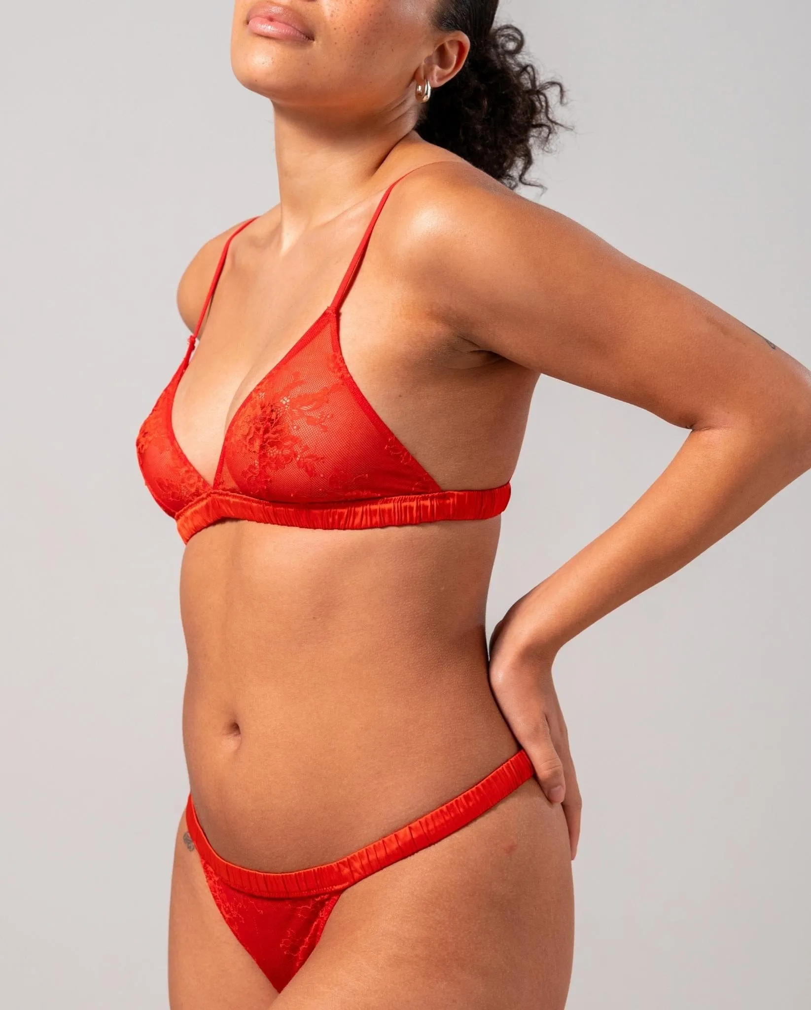 Floral Lace Satin Triangle Bralette Fiery Red sold by Ivalo.com product image thumbnail 3