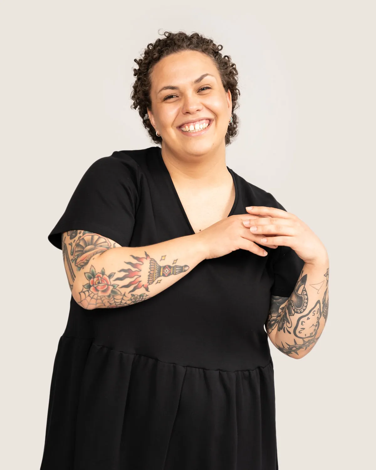 V-neck Dress Black sold by Ivalo.com product image thumbnail 3