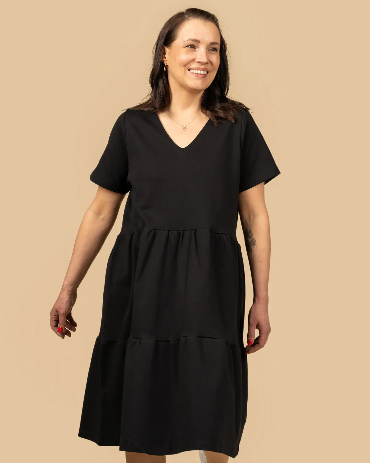 V-neck Dress Black sold by Ivalo.com product image thumbnail 4