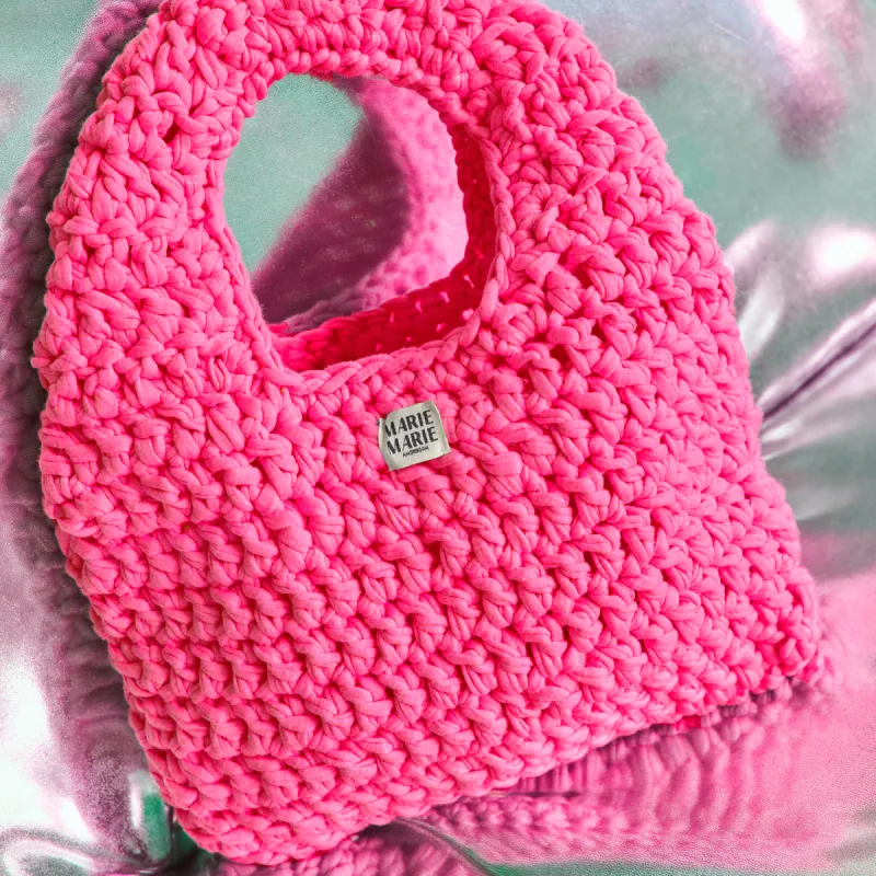 MARIE MARIE Bump Bag Fuchsia sold by Ivalo.com