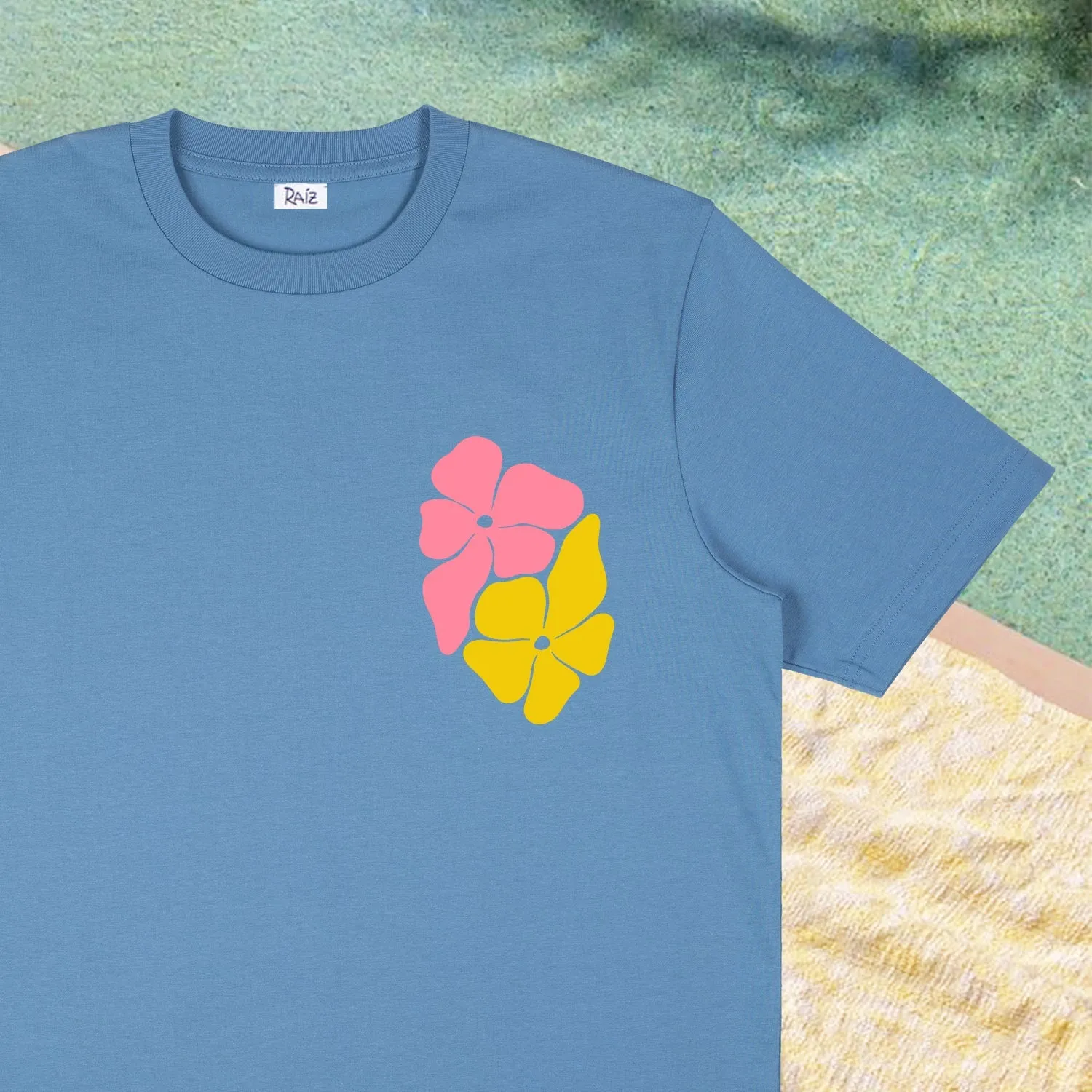 Flores T-Shirt Blue sold by Ivalo.com product image thumbnail 2