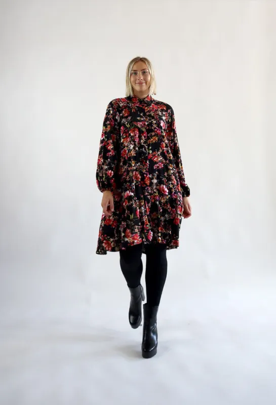Shirt Dress Flower Garden sold by Ivalo.com