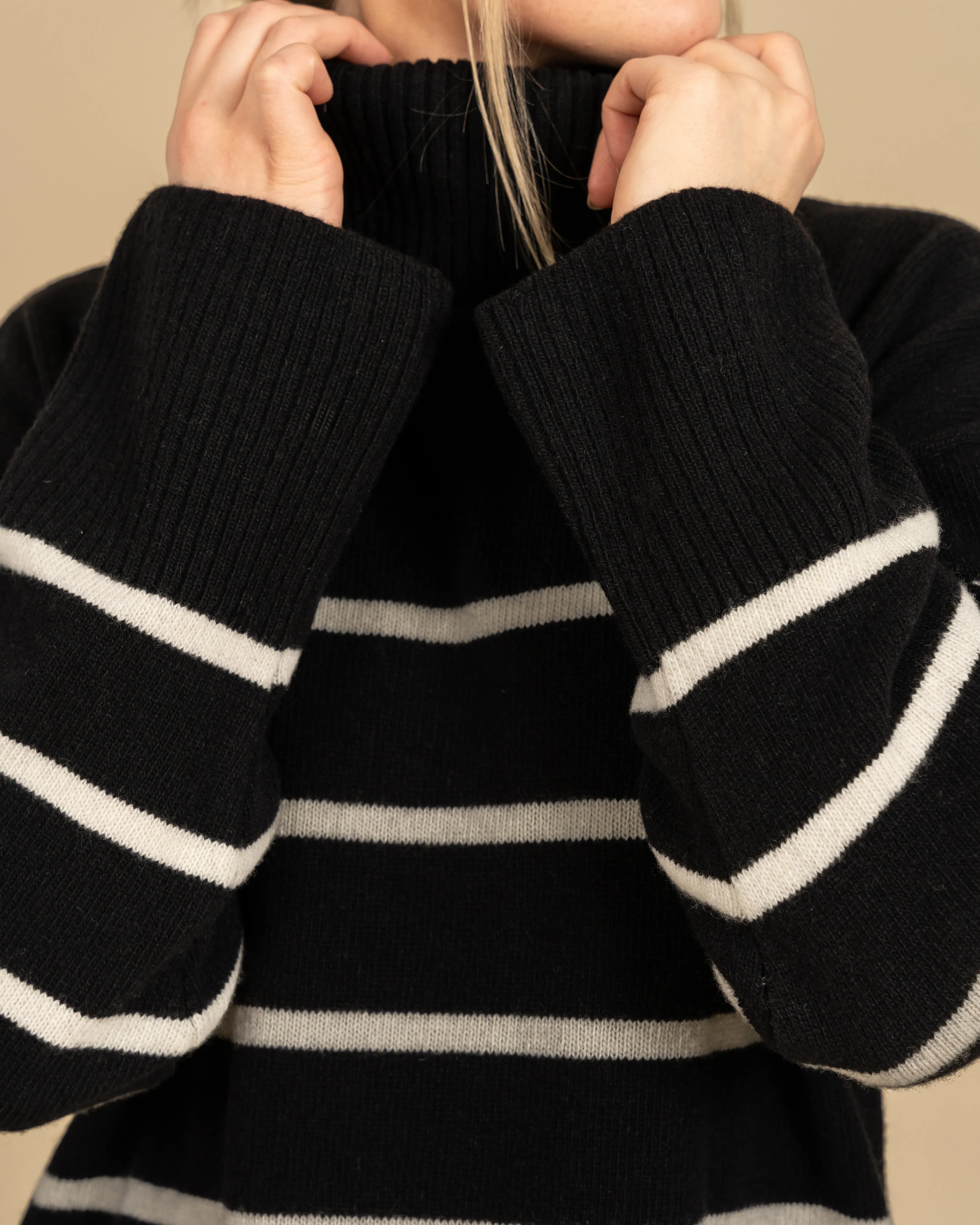 Utu Merino Wool Polo Knit Striped Black sold by Ivalo.com product image thumbnail 3