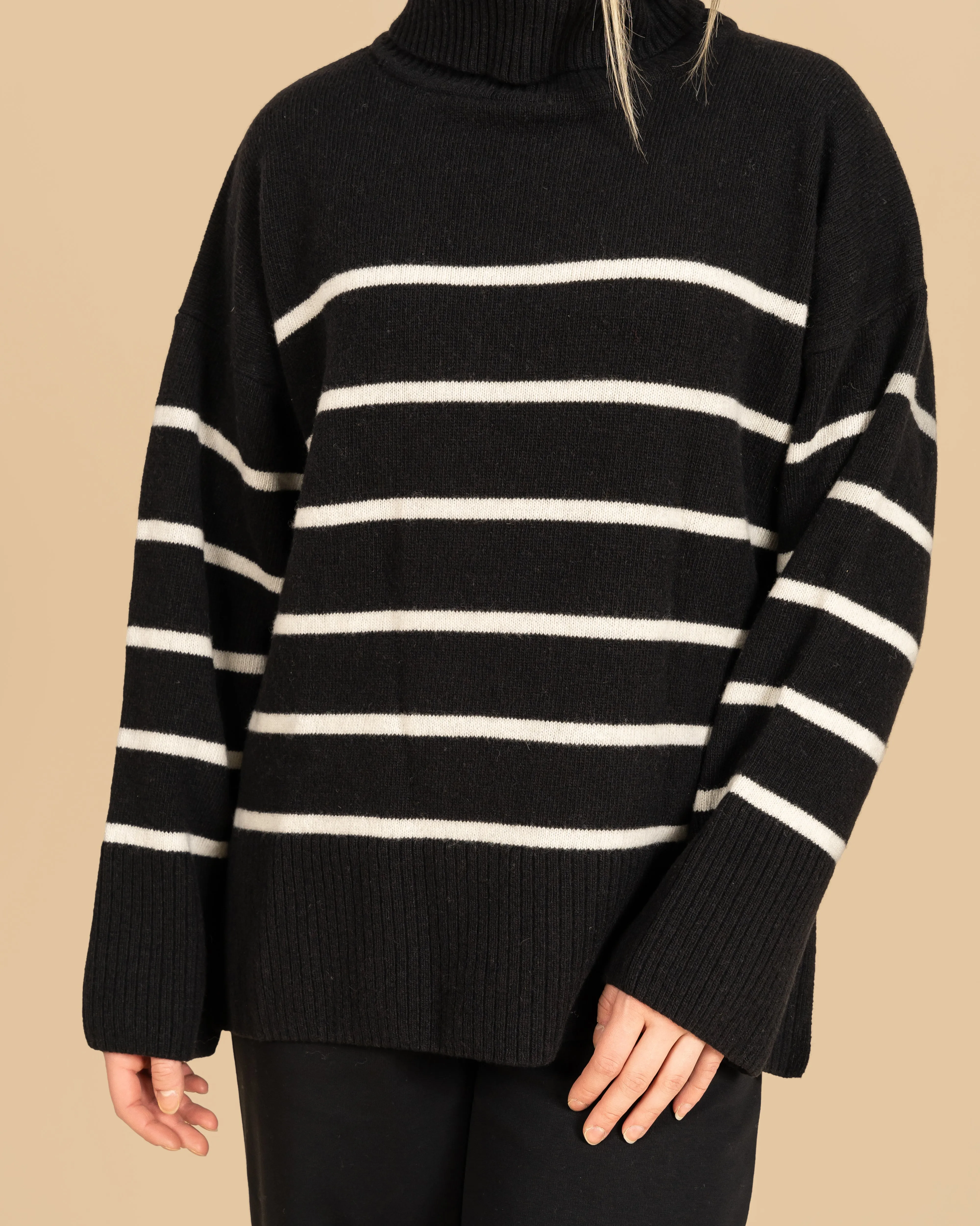 Utu Merino Wool Polo Knit Striped Black sold by Ivalo.com product image thumbnail 5