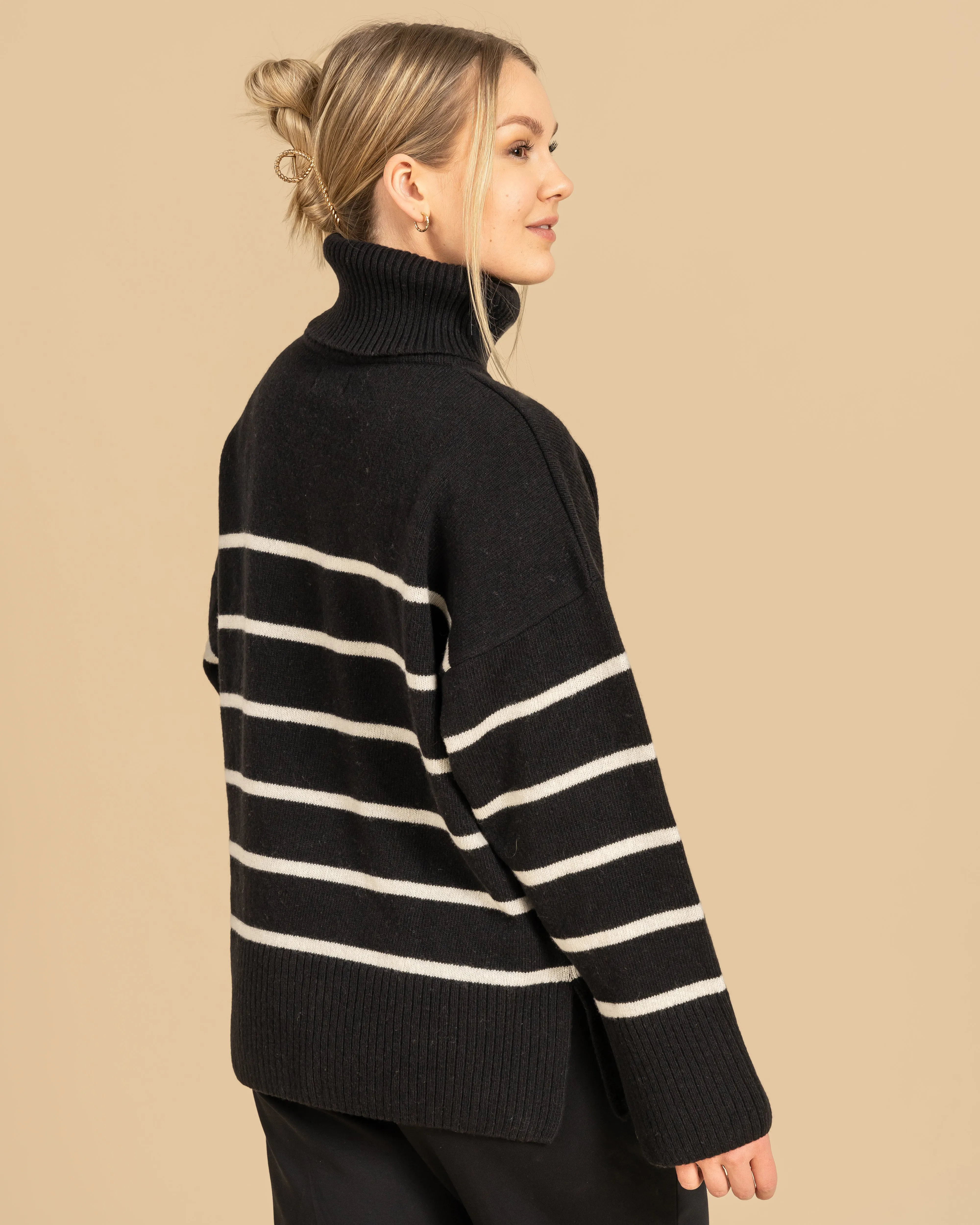 Utu Merino Wool Polo Knit Striped Black sold by Ivalo.com product image thumbnail 2