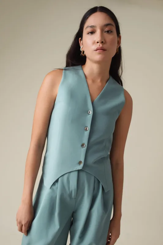 Fiore Vest sold by Ivalo.com