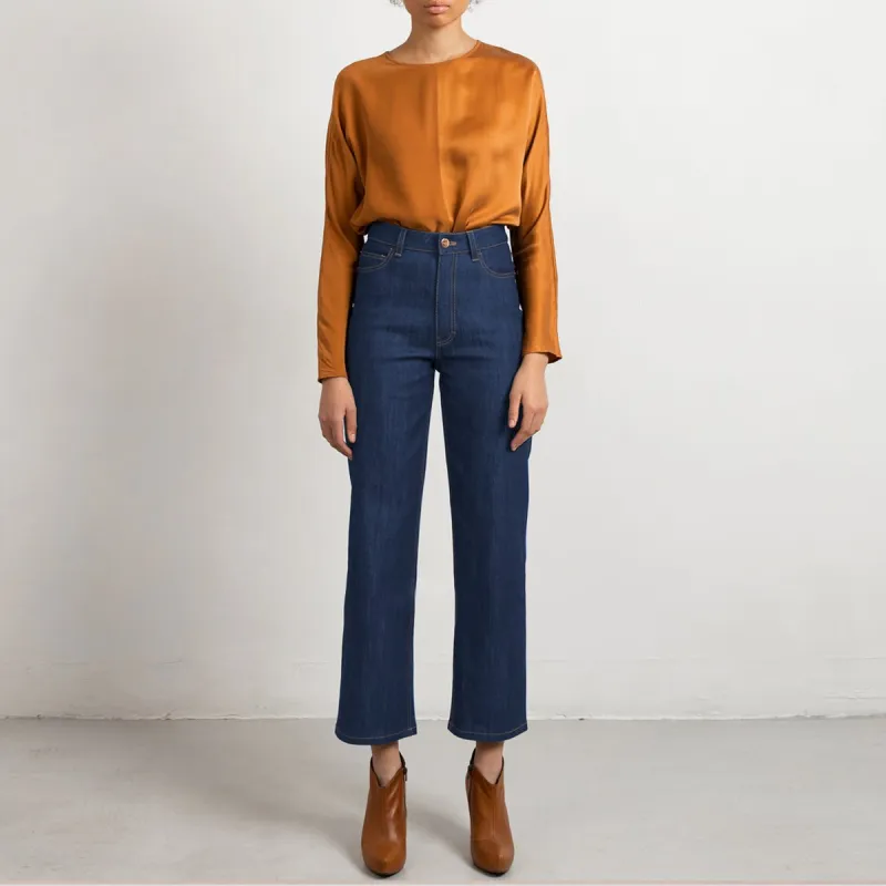 Mid Blue Wide Leg Jeans With Sand Stitch sold by Ivalo.com