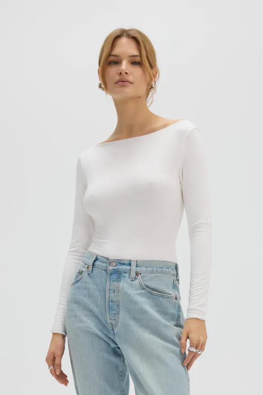 Saint Body Long Sleeve Wide Neckline Body White sold by Ivalo.com