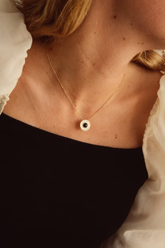 Agate Round Necklace Black sold by Ivalo.com