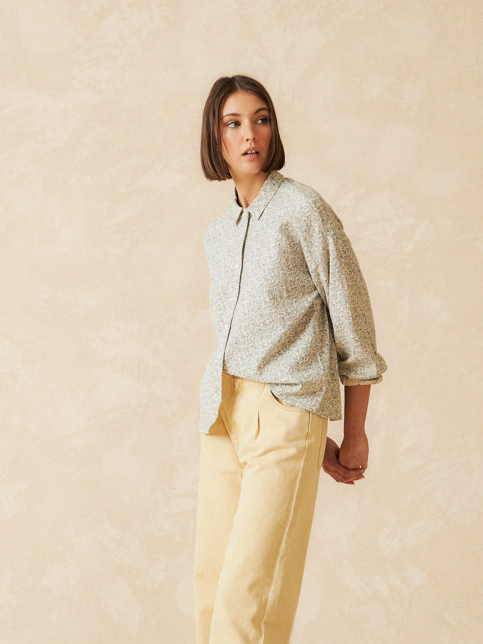 False Plain Shirt Beige sold by Ivalo.com product image thumbnail 3