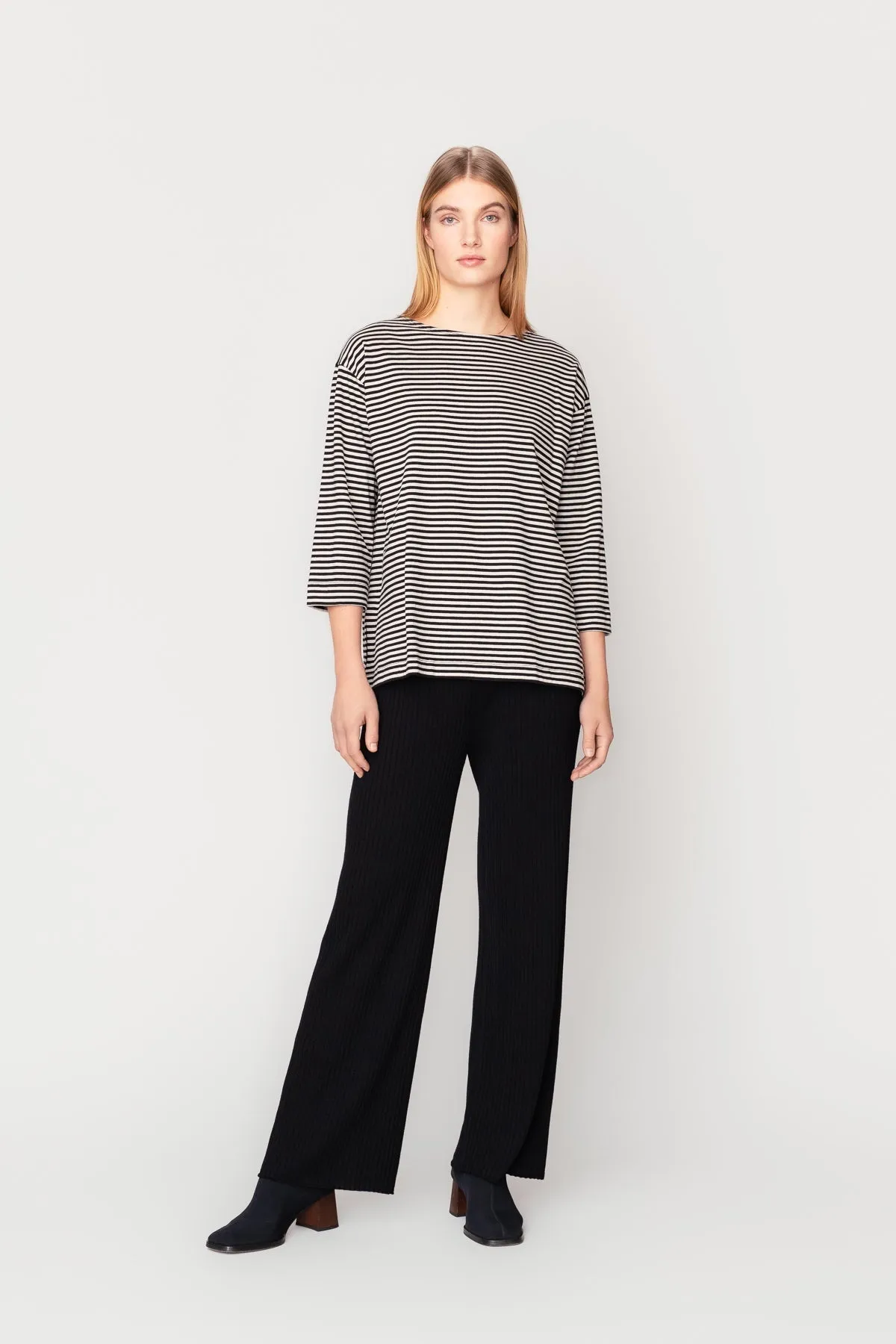 Kelo Knitted Pants Black sold by Ivalo.com