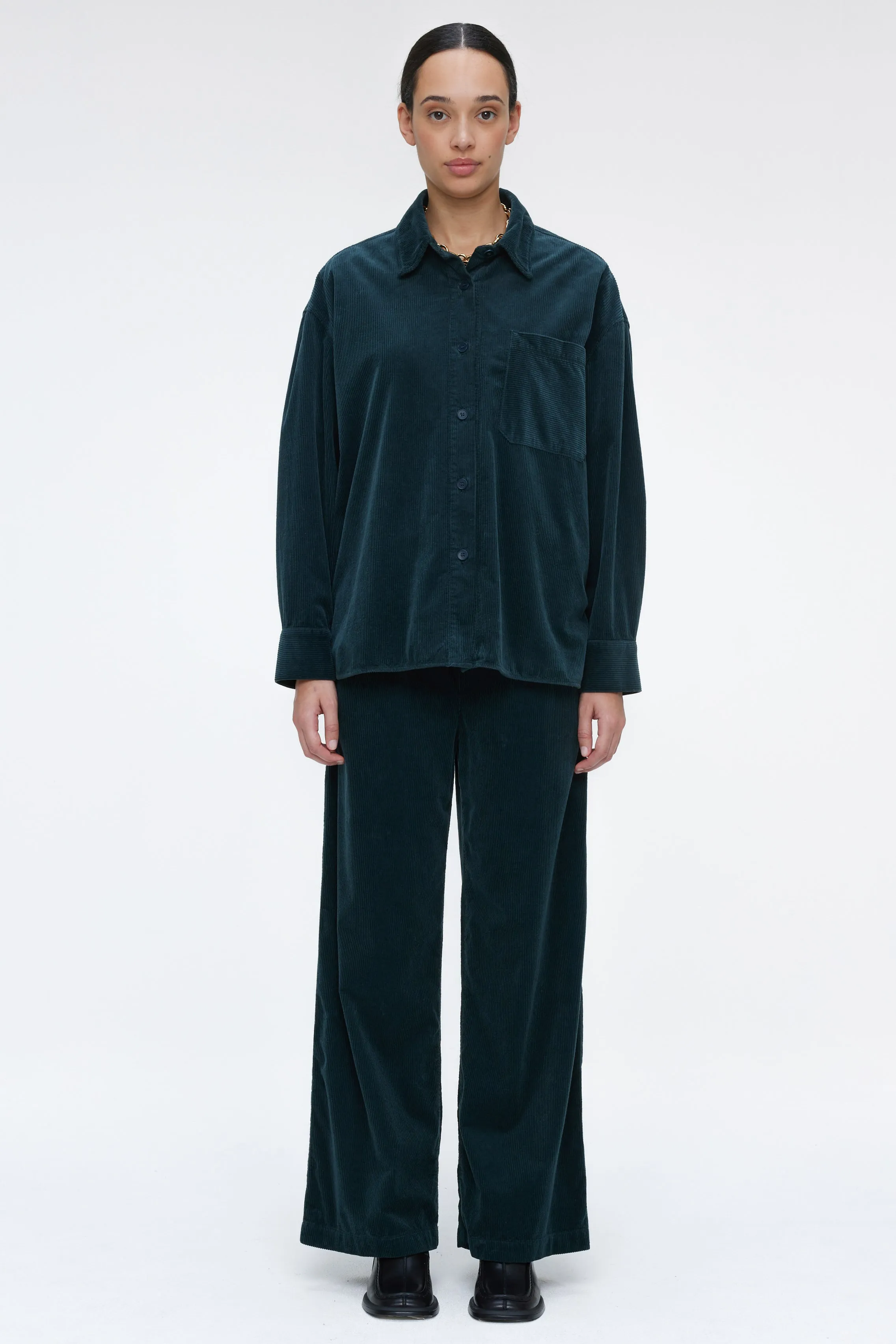 The Slopes Button-up Shirt Dark Green sold by Ivalo.com product image thumbnail 2