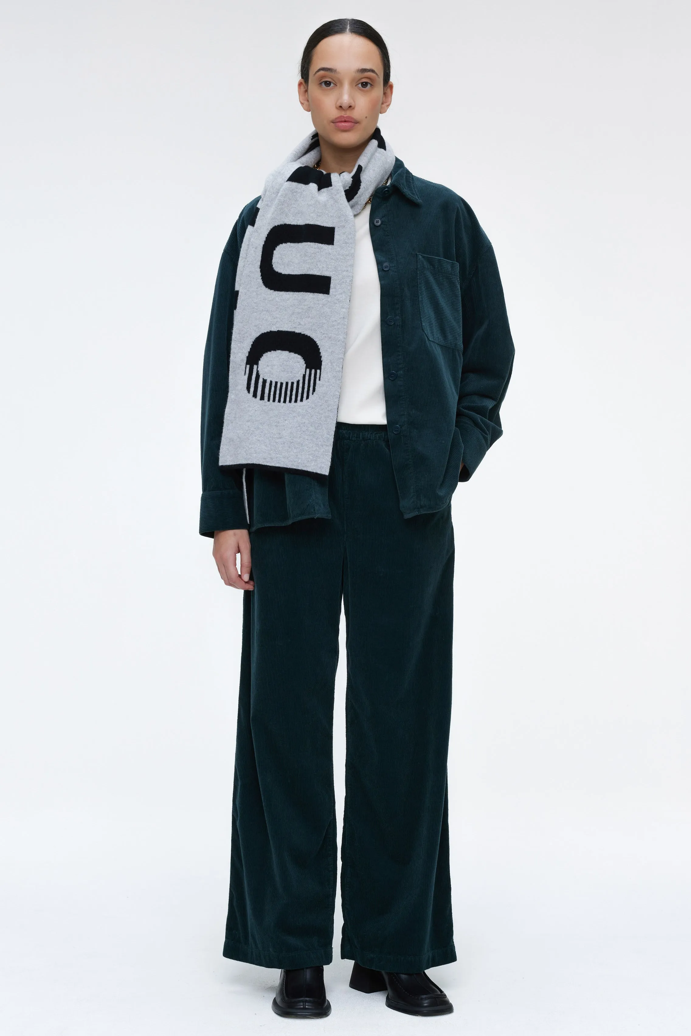 The Slopes Button-up Shirt Dark Green sold by Ivalo.com product image thumbnail 3