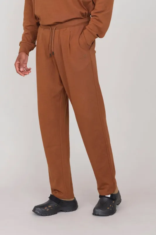 Joggers In Interlock Peanut sold by Ivalo.com