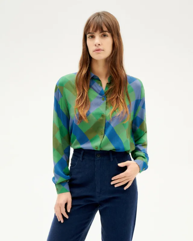 Kati Shirt Green Plot sold by Ivalo.com