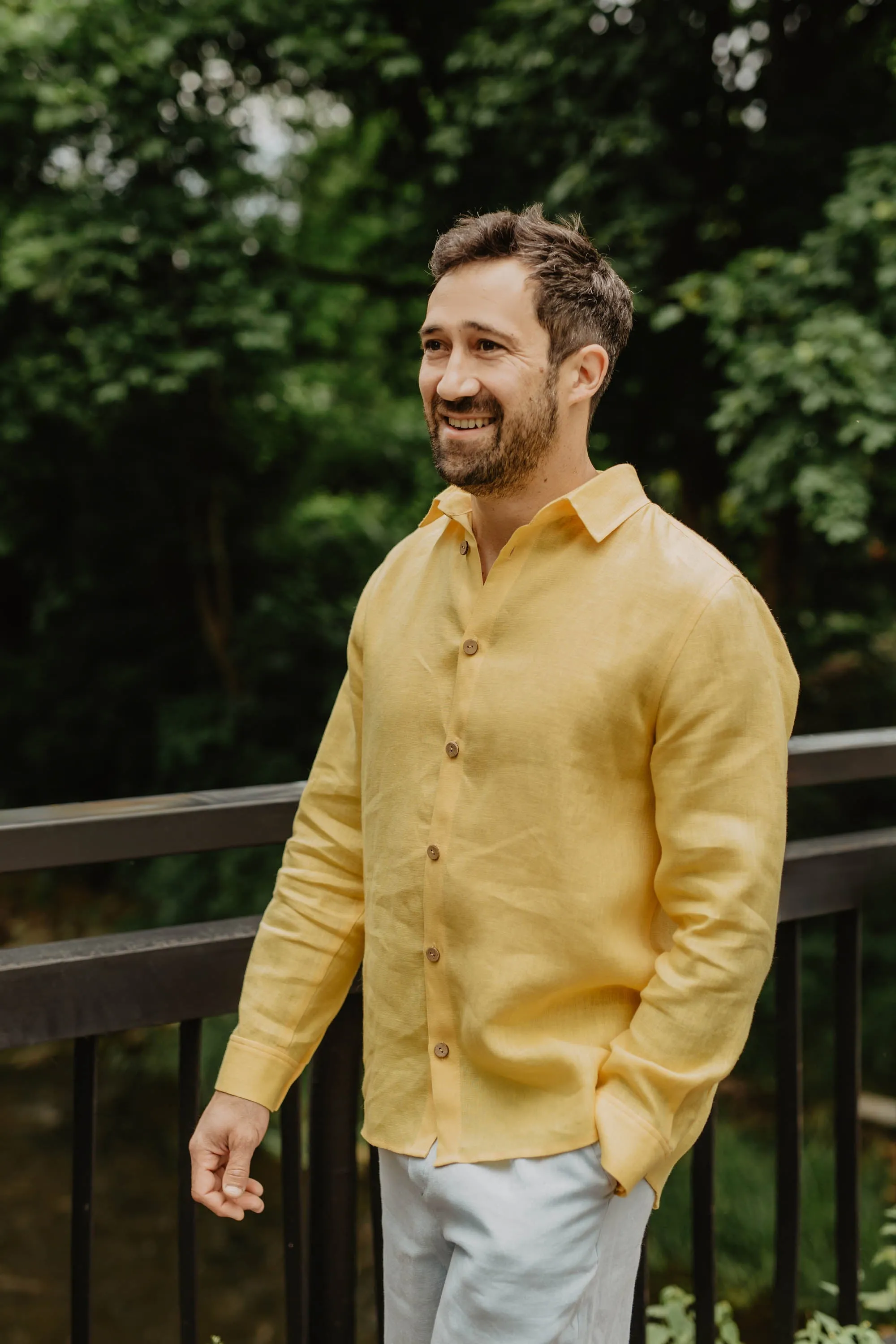 Naglis Men's Long Sleeve Linen Shirt sold by Ivalo.com