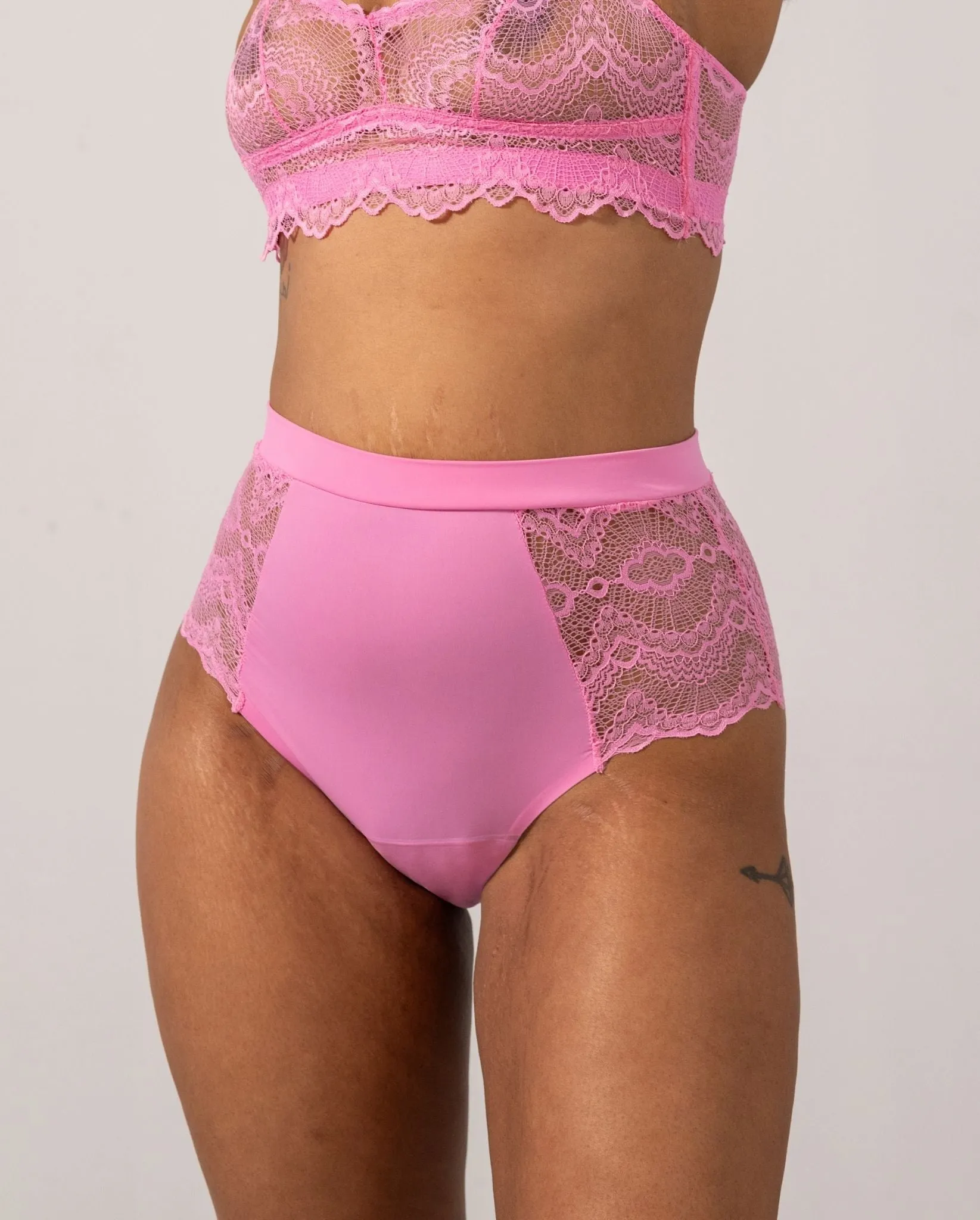 Medium Flow Lace Period Underpants 3-Pack Pink sold by Ivalo.com product image thumbnail 4