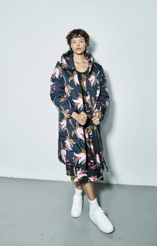 Ilus Puffer Coat Tulips sold by Ivalo.com