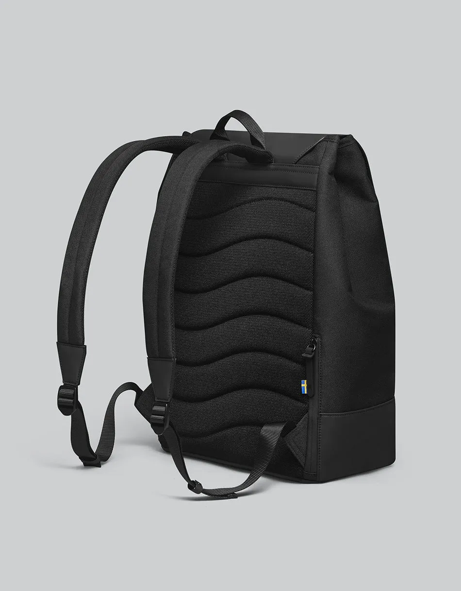 Heritage 16" Backpack Black sold by Ivalo.com product image thumbnail 5