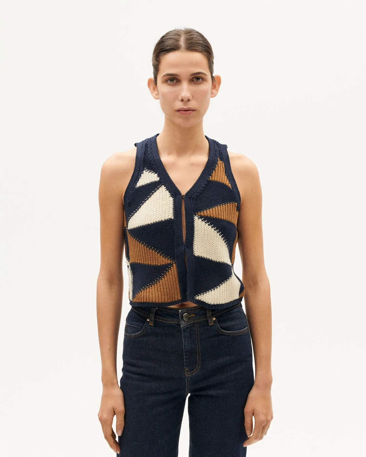 Robbie Knitted Vest Blue/Brown sold by Ivalo.com