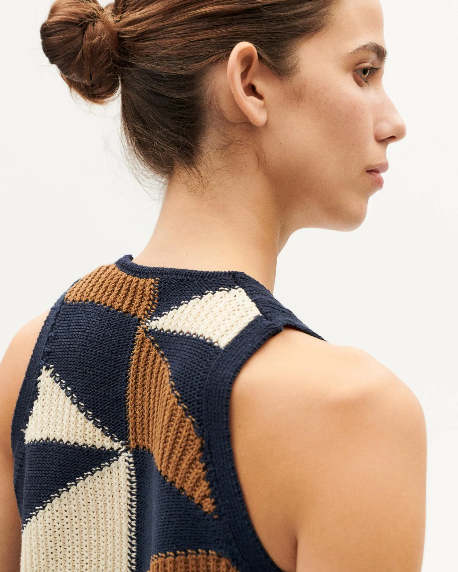 Robbie Knitted Vest Blue/Brown sold by Ivalo.com product image thumbnail 3