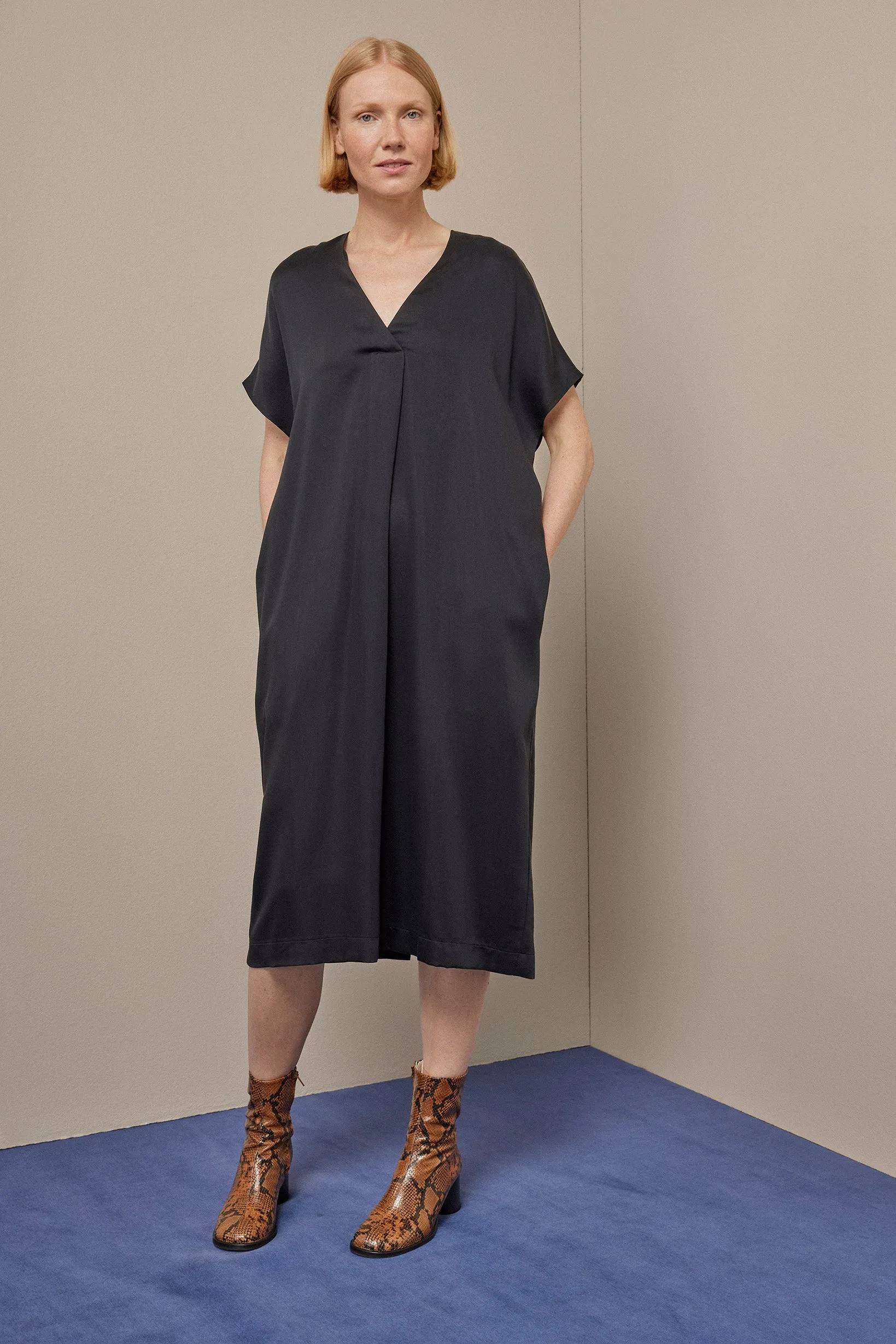 Envelope Dress Black sold by Ivalo.com