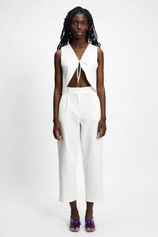 Chaco Pants White sold by Ivalo.com